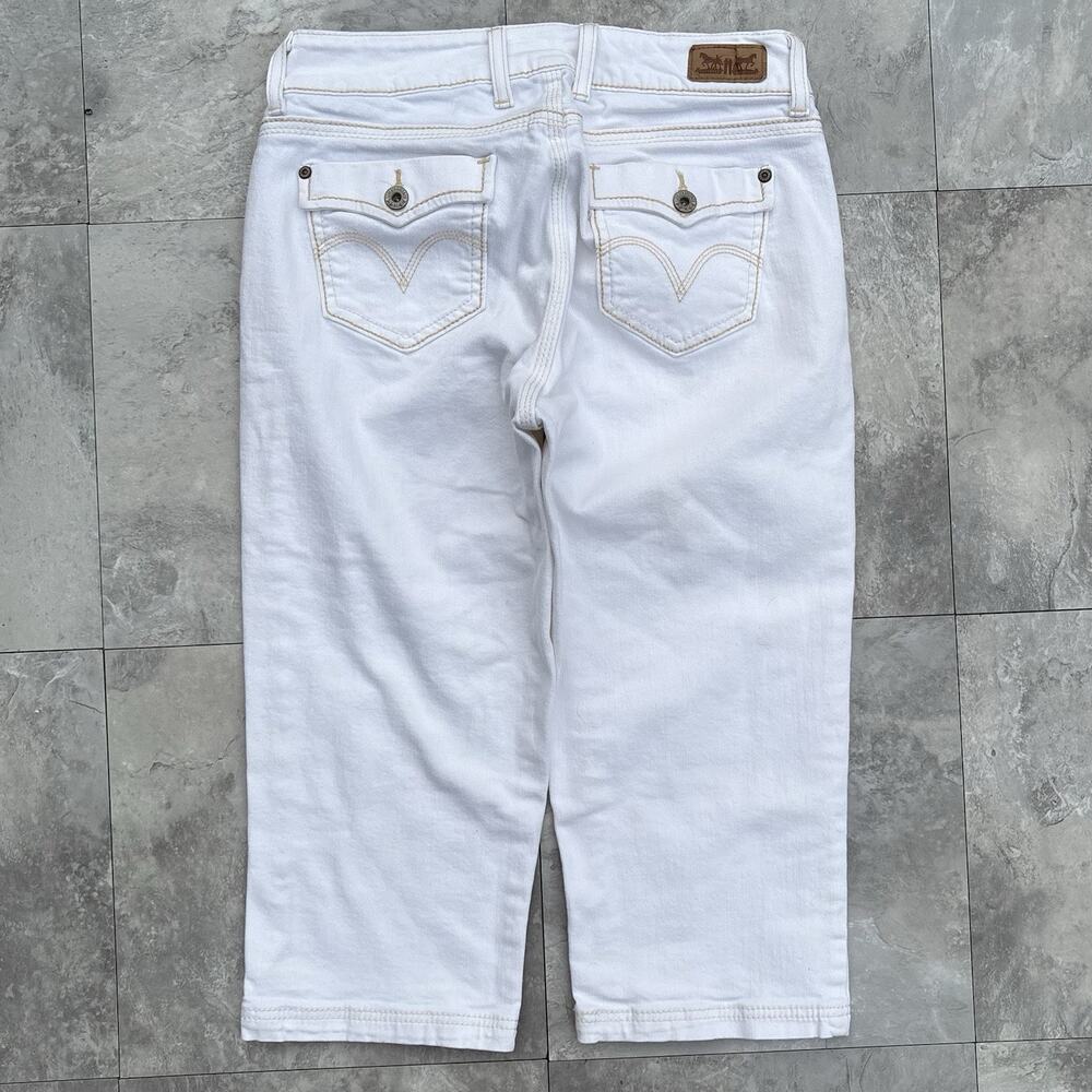 Vintage Y2K 90s White / Silver Tab Levi’s embroidered white denim capris